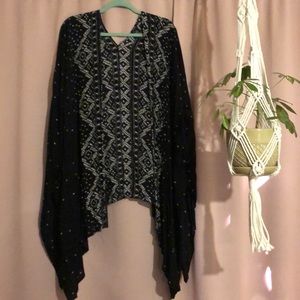 Forever 21 black kimono size medium